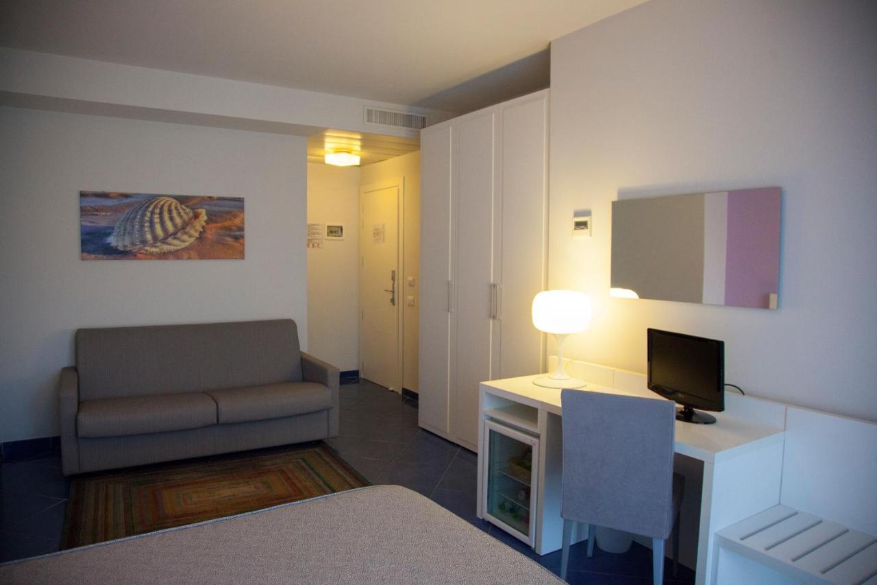 Aurea Hotel Tortoreto Exteriör bild